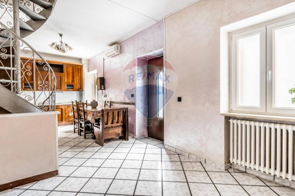 appartamento in vendita a Samarate