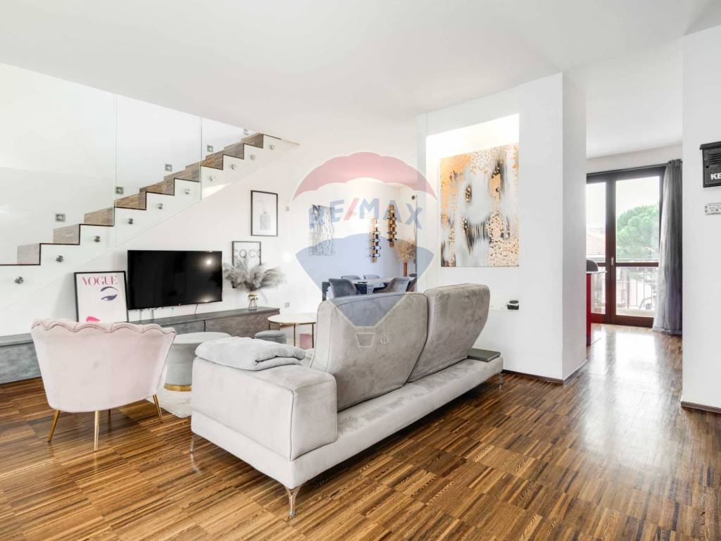 appartamento in vendita a Samarate