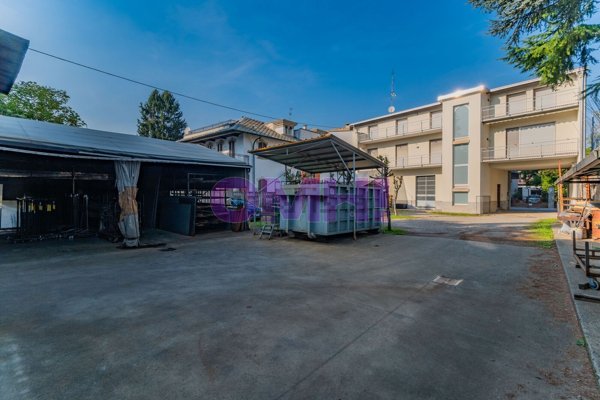 appartamento in vendita a Samarate