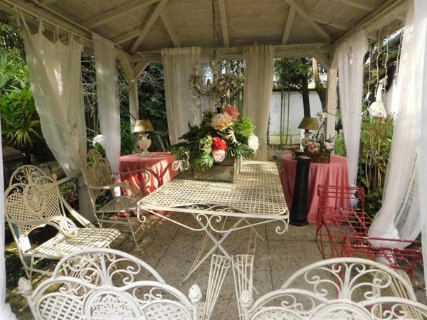 casa indipendente in vendita a Samarate