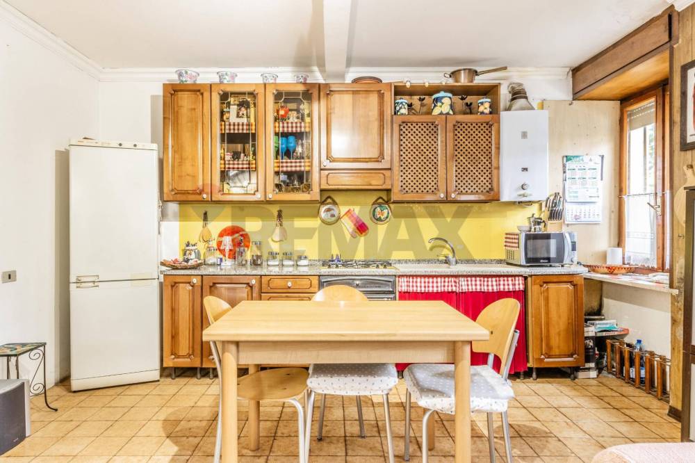 casa semindipendente in vendita a Samarate in zona San Macario