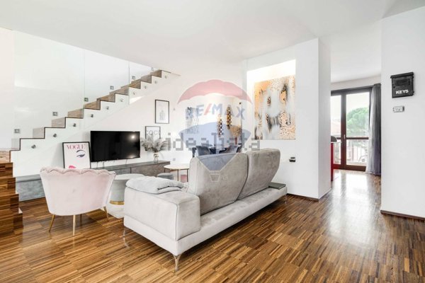 appartamento in vendita a Samarate