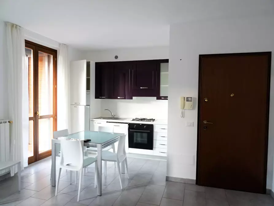appartamento in vendita a Samarate in zona Cascina Costa