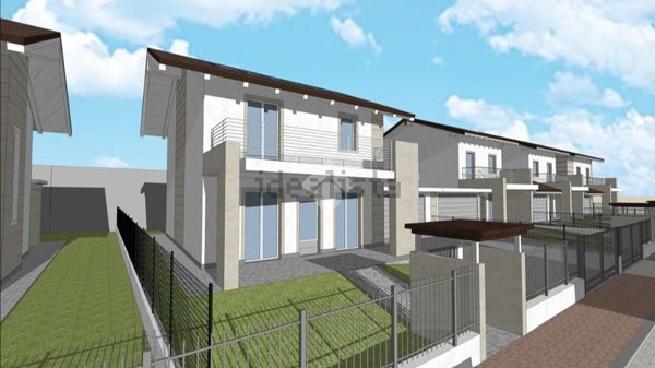 casa indipendente in vendita a Samarate