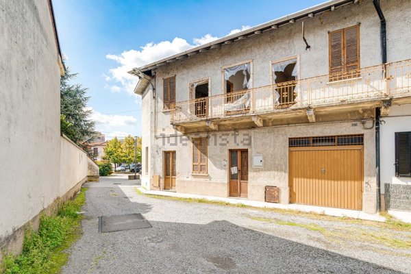 appartamento in vendita a Samarate