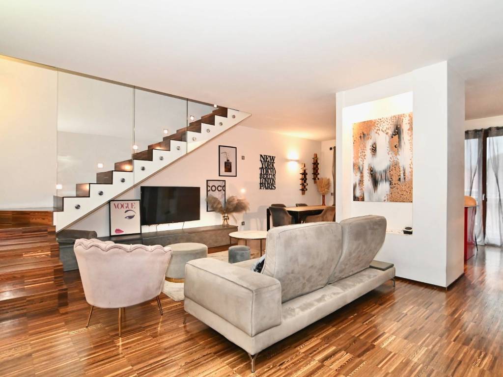 appartamento in vendita a Samarate