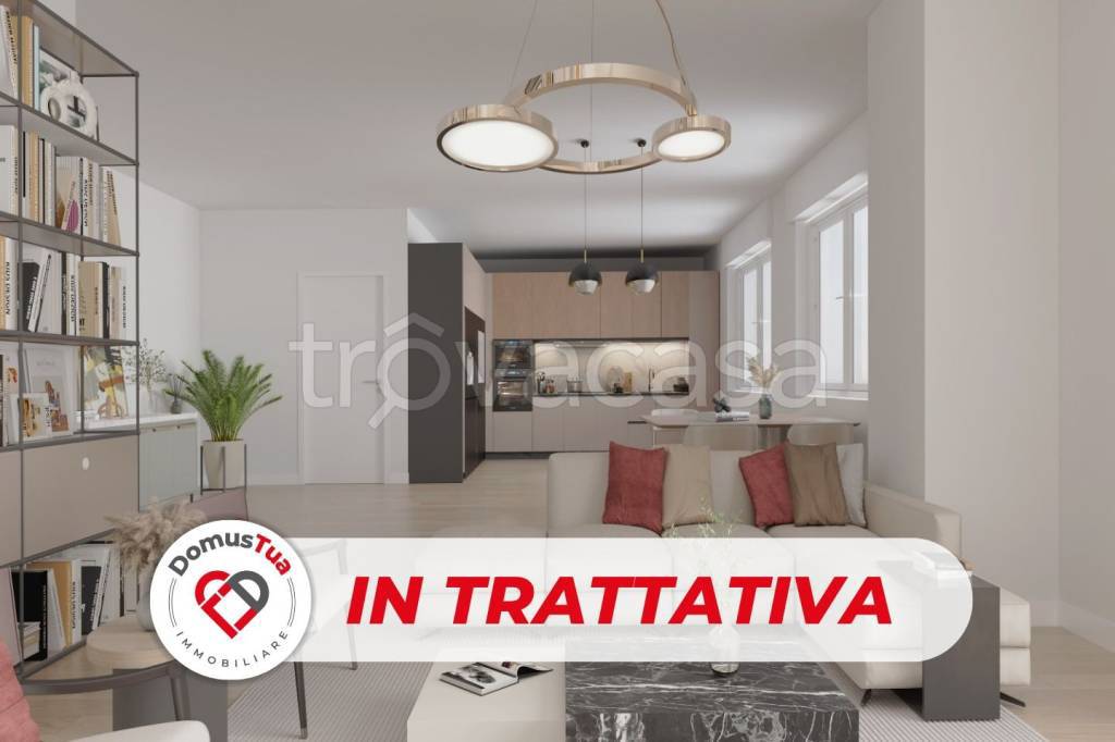 appartamento in vendita a Samarate in zona Verghera