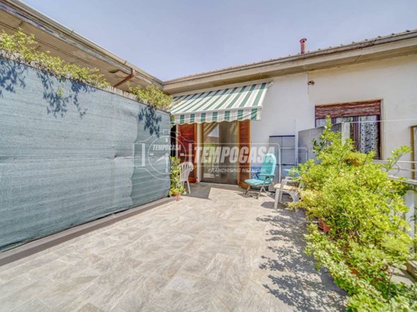 appartamento in vendita a Samarate