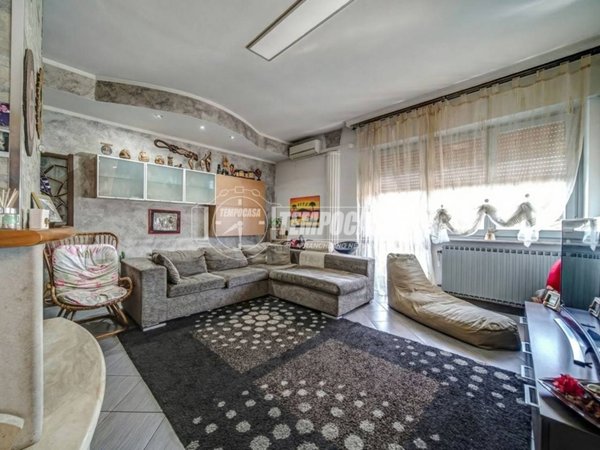 appartamento in vendita a Samarate