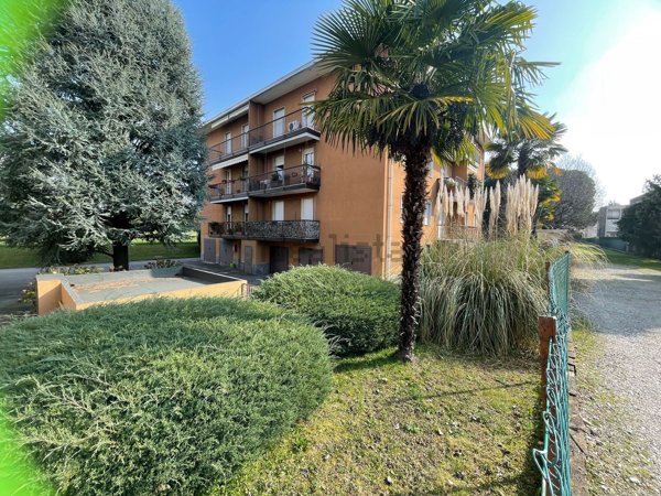 appartamento in vendita a Samarate
