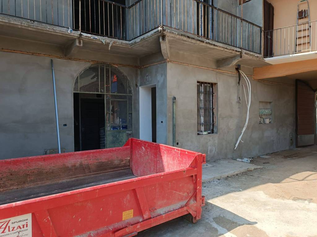 appartamento in vendita a Samarate