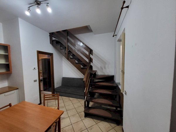 appartamento in vendita a Samarate in zona San Macario