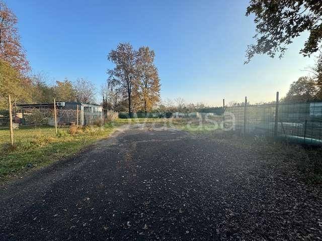 casale in vendita a Samarate