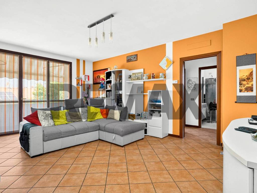 appartamento in vendita a Samarate