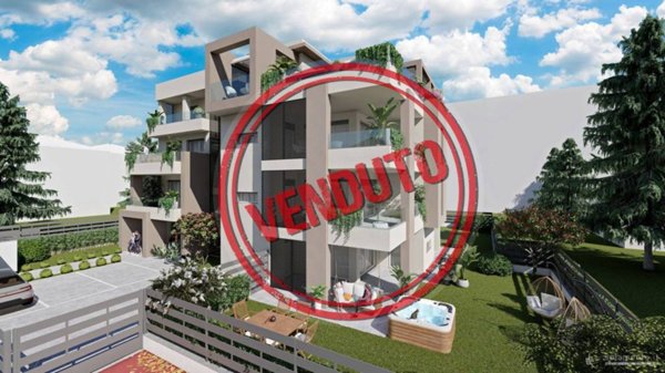 appartamento in vendita a Saronno