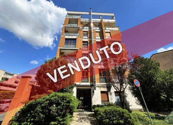 appartamento in vendita a Saronno