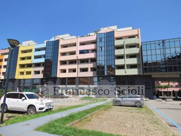 ufficio in vendita a Saronno