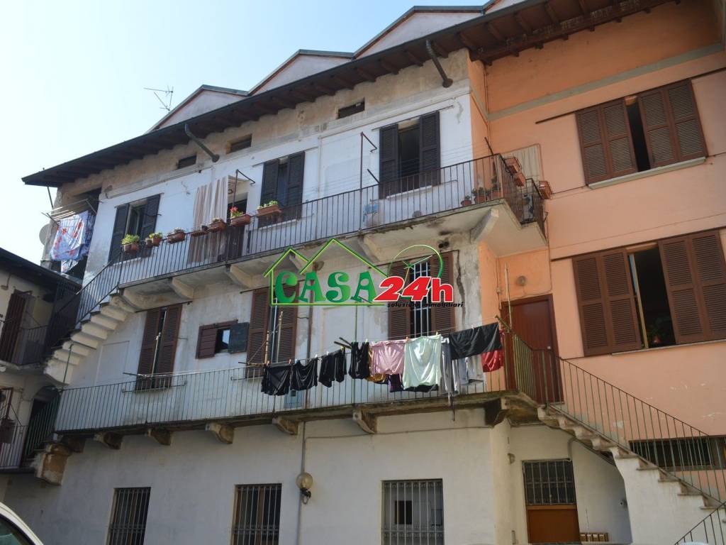 appartamento in vendita a Saronno