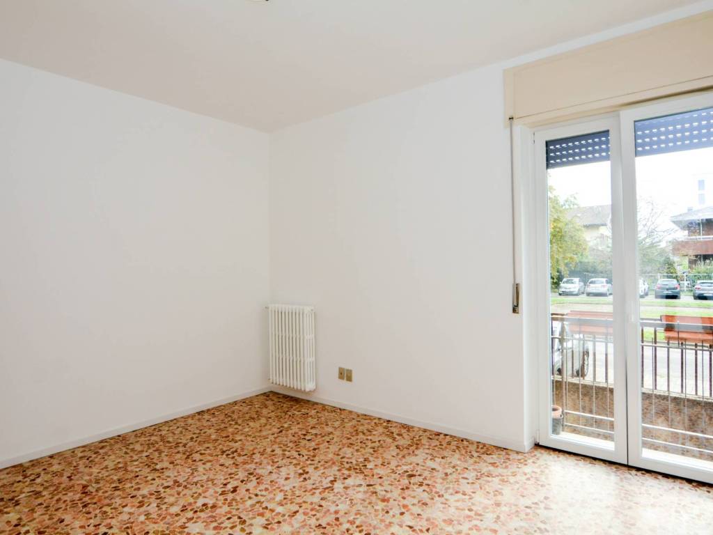 appartamento in vendita a Saronno