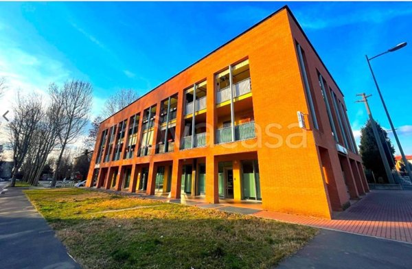 negozio in vendita a Saronno