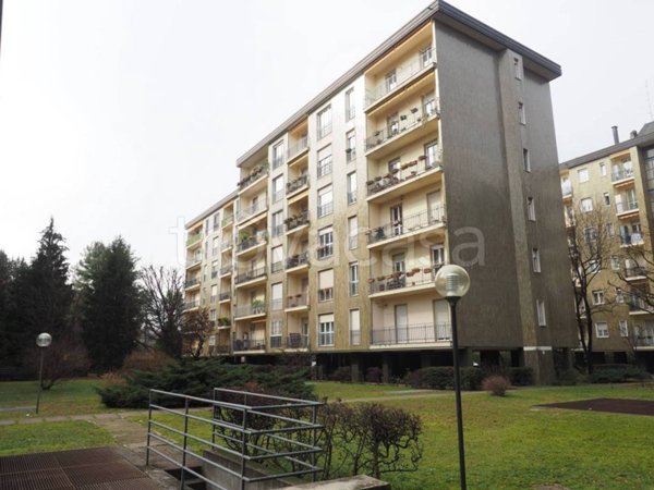 appartamento in vendita a Saronno