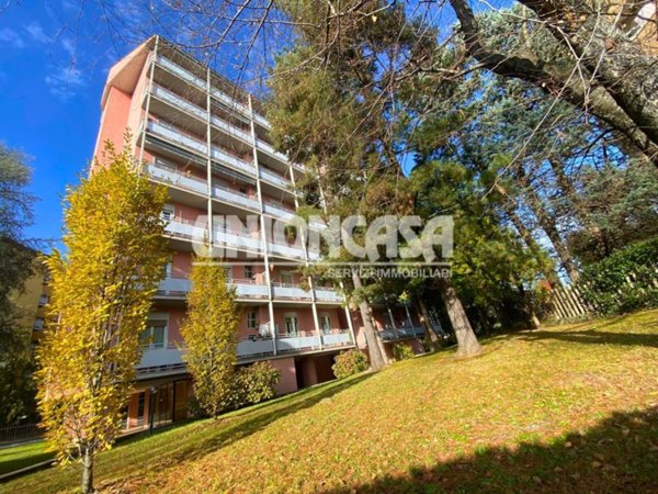 appartamento in vendita a Saronno