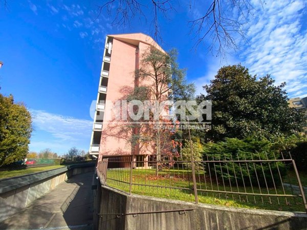 appartamento in vendita a Saronno