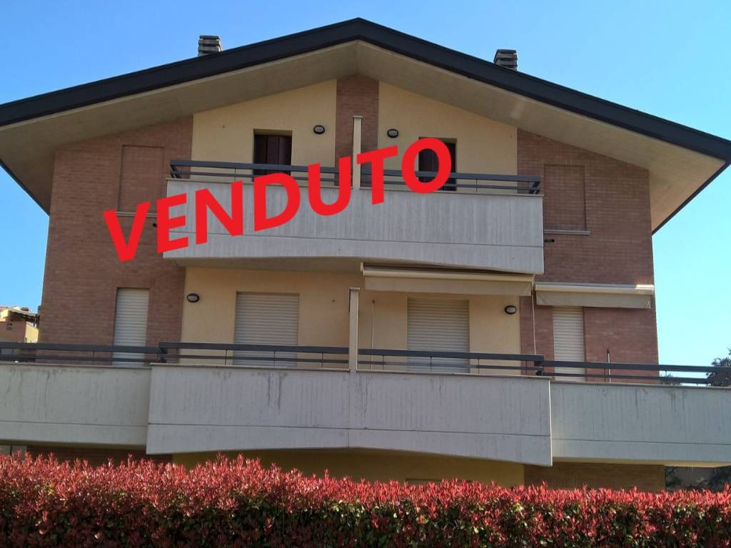appartamento in vendita a Saronno
