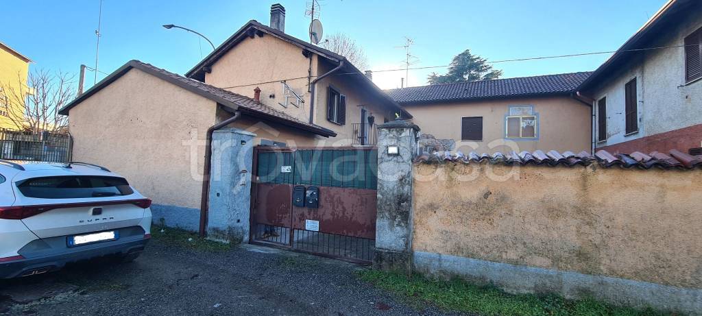 appartamento in vendita a Saronno