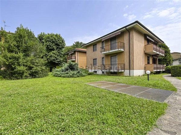 appartamento in vendita a Saronno