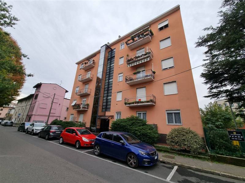 appartamento in vendita a Saronno