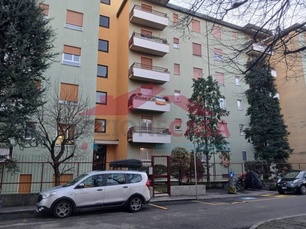 appartamento in vendita a Saronno