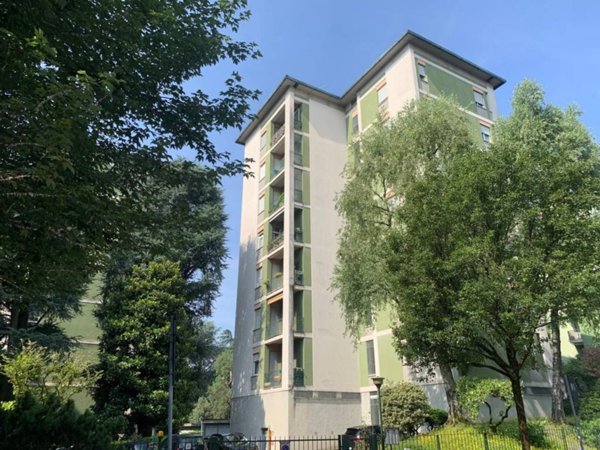 appartamento in vendita a Saronno