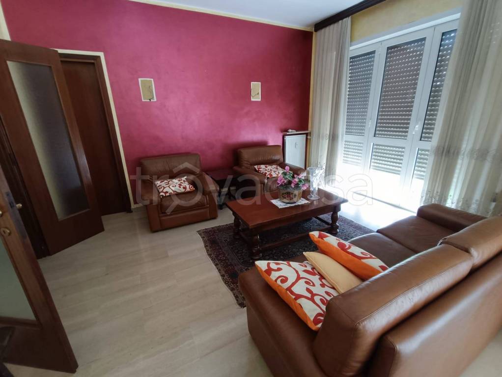 appartamento in vendita a Saronno