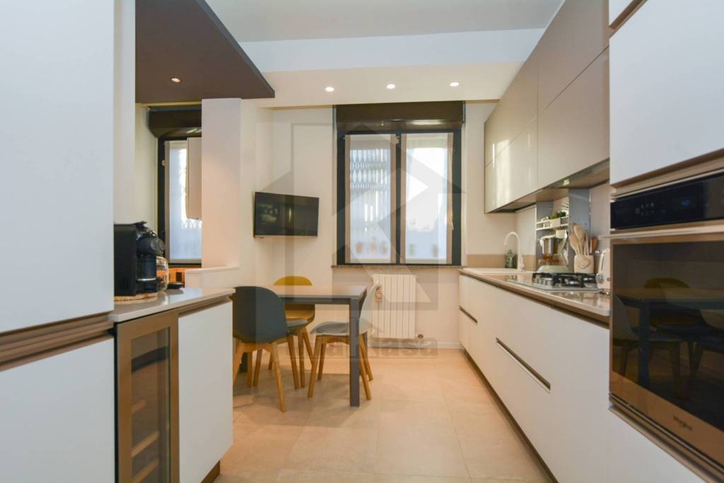 appartamento in vendita a Saronno