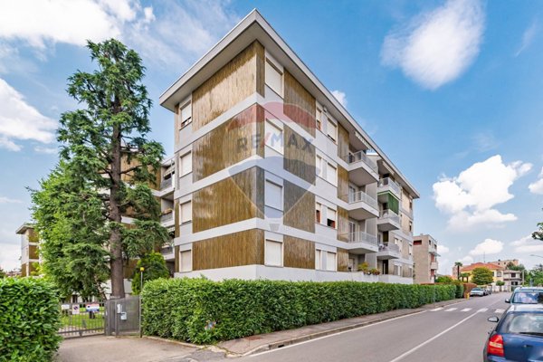 appartamento in vendita a Saronno