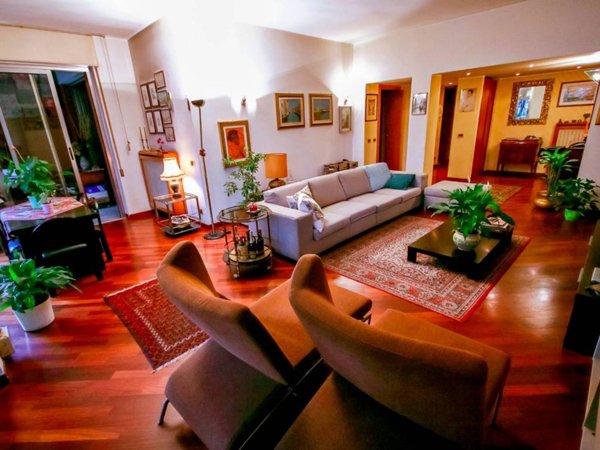 appartamento in vendita a Saronno