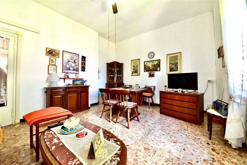 appartamento in vendita a Saronno