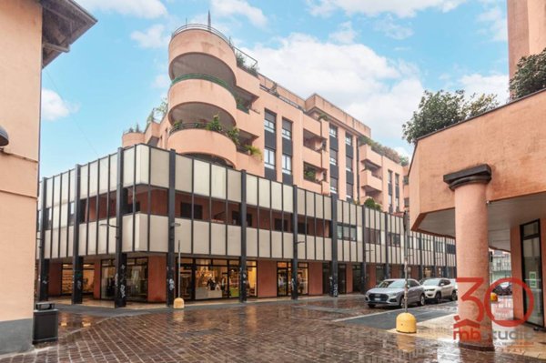 appartamento in vendita a Saronno