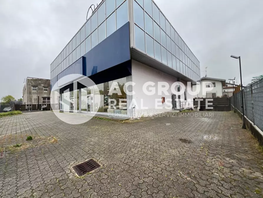 ufficio in vendita a Saronno