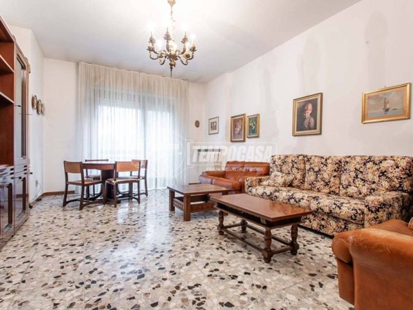 appartamento in vendita a Saronno