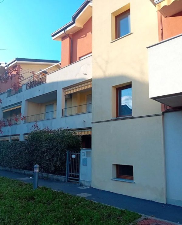 appartamento in vendita a Saronno