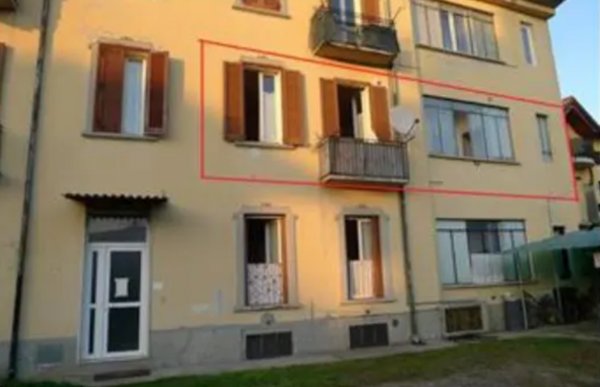 appartamento in vendita a Saronno