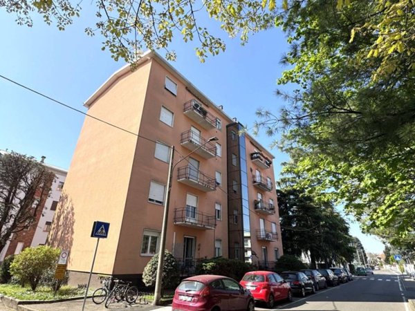 appartamento in vendita a Saronno