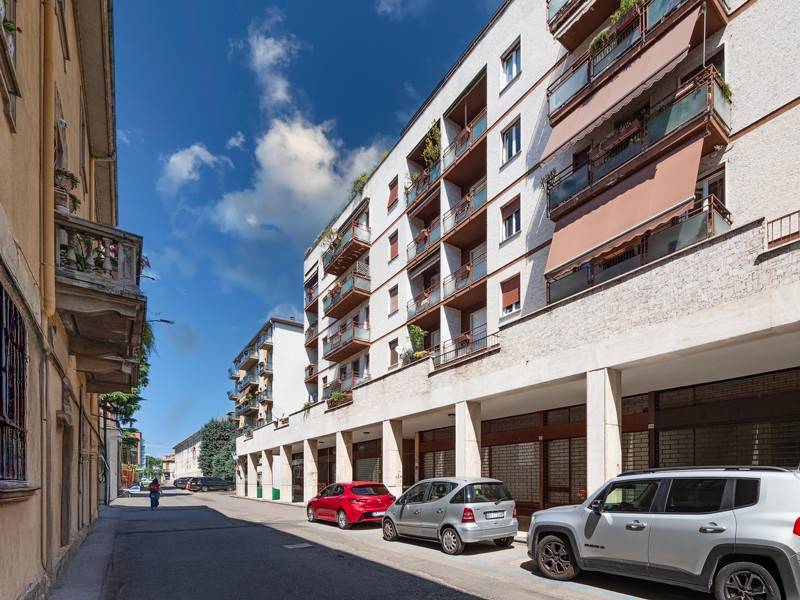 appartamento in vendita a Saronno