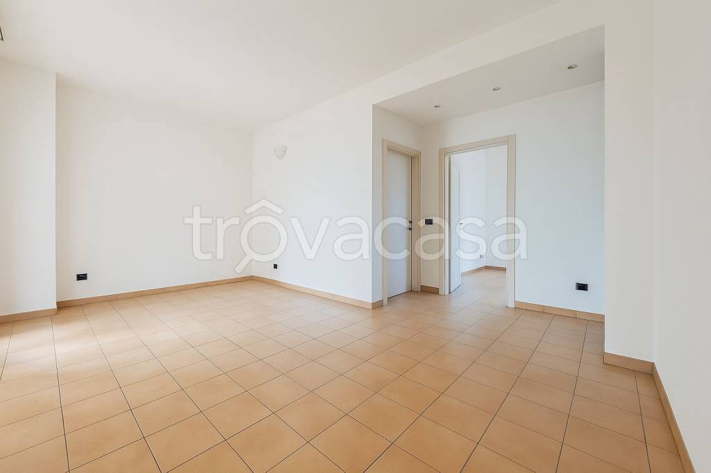 appartamento in vendita a Saronno