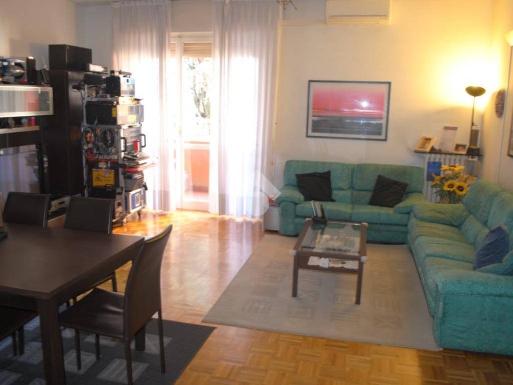 appartamento in vendita a Saronno