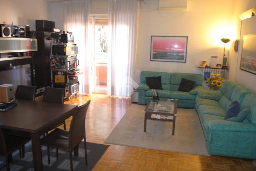 appartamento in vendita a Saronno