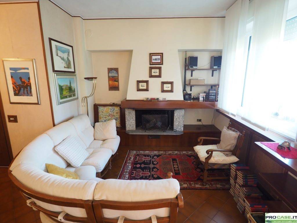 appartamento in vendita a Saronno