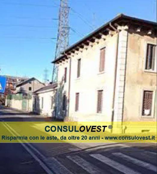 appartamento in vendita a Saronno